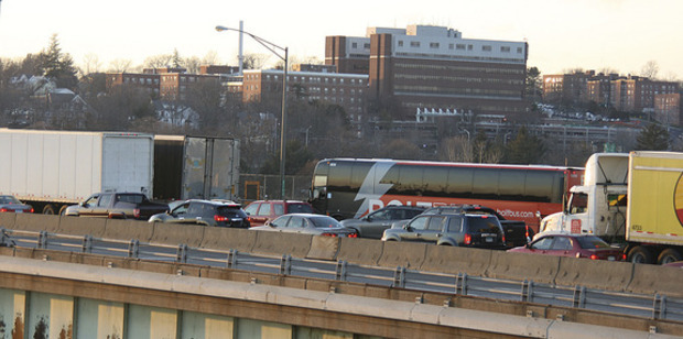 Tractor-trailer accident closes I-95 southbound in Norwalk