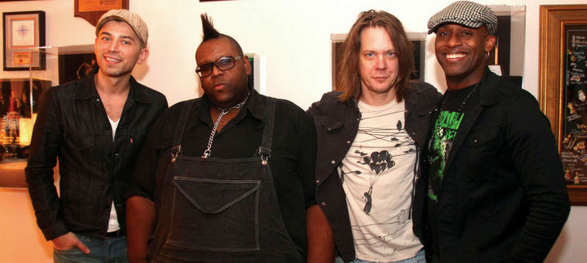 Enter The Asylum Soul Asylum Comes To Ridgefield