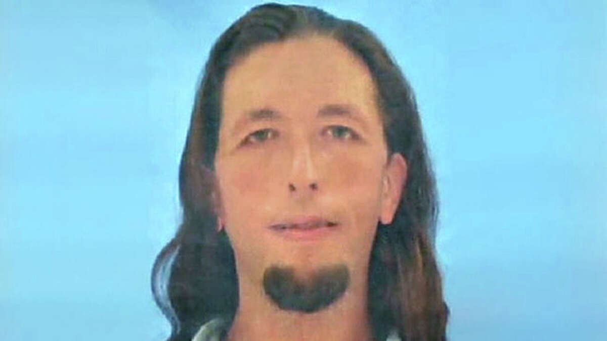 This undated photo provided by the Hardeman County (Miss.) Sheriff's Department shows Adam Mayes. Warrants for kidnapping are being issued for Mayes, who is considered "armed and extremely dangerous," an official said in a news release May 5, 2012. Mayes is wanted in connection with the disappearance of Jo Ann Bain and her three daughters, who were abducted in Tennessee and last seen in Mississippi. (AP Photo/Hardeman County (Miss) Sheriff's Department)