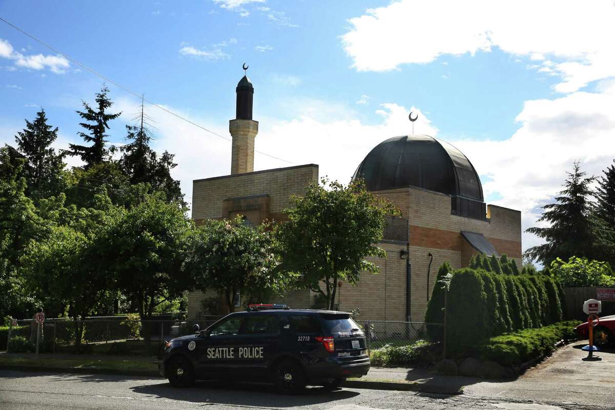 Seattle-resident Robert Kinder Farris is accused of threatening a "final crusade" against Islam and specifically targeting the Idriss Mosque, pictured above. 
