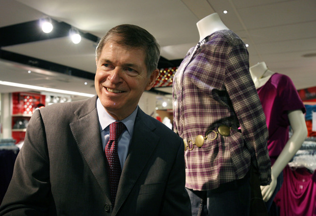 JC Penney looks to old CEO to secure its future