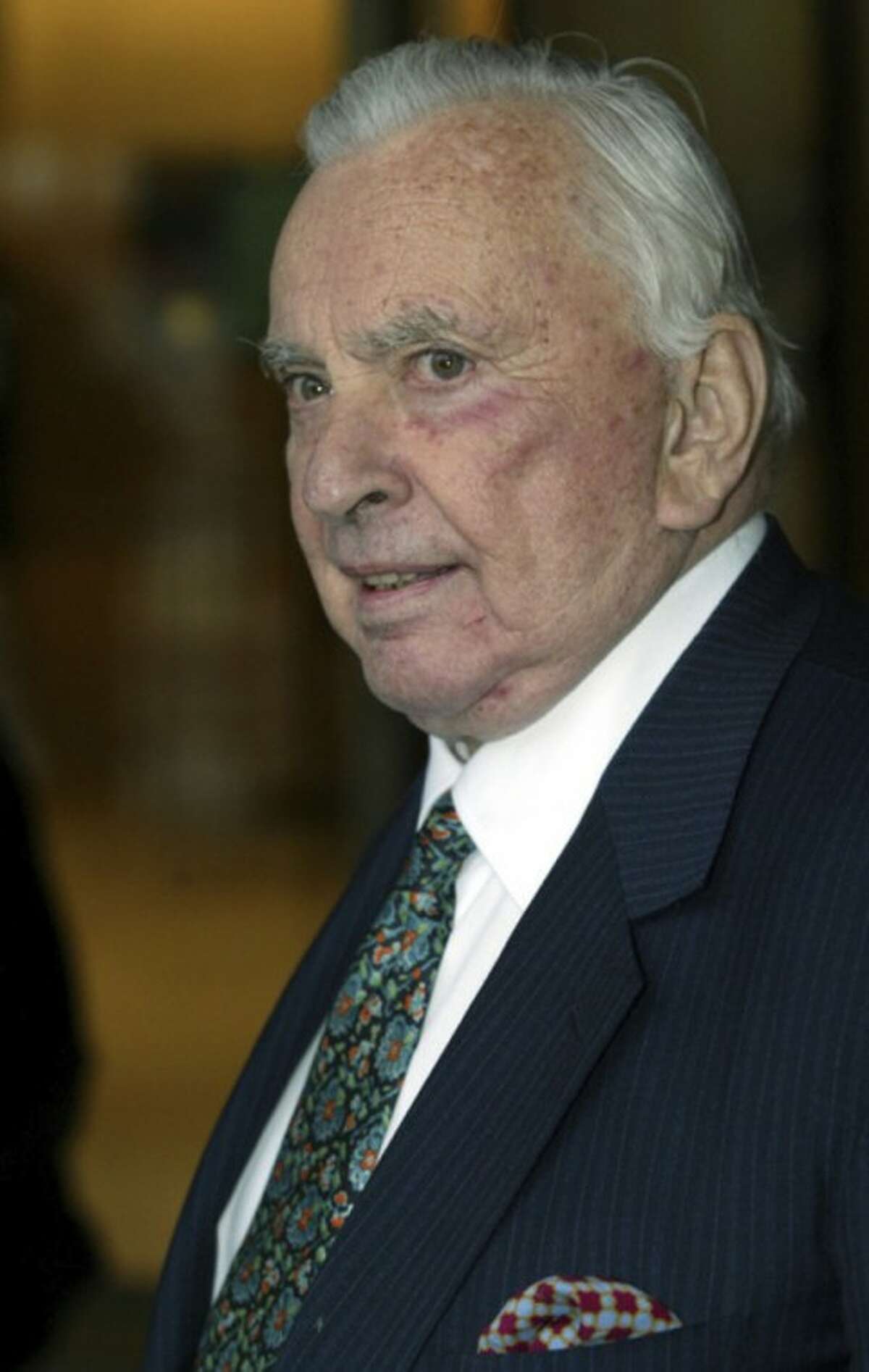 Gore Vidal, celebrated author, playwright, dies