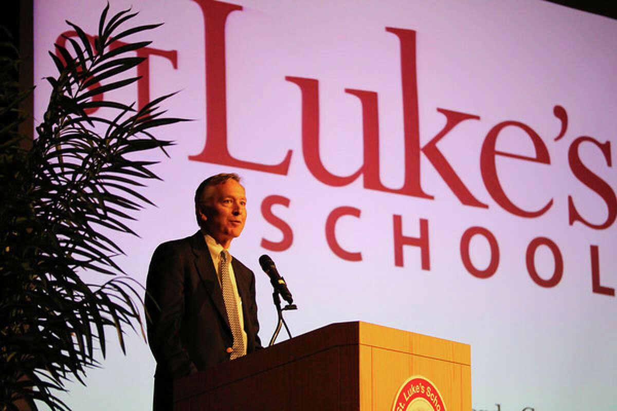 St. Luke’s Athletes Honored at Upper School Awards Ceremony