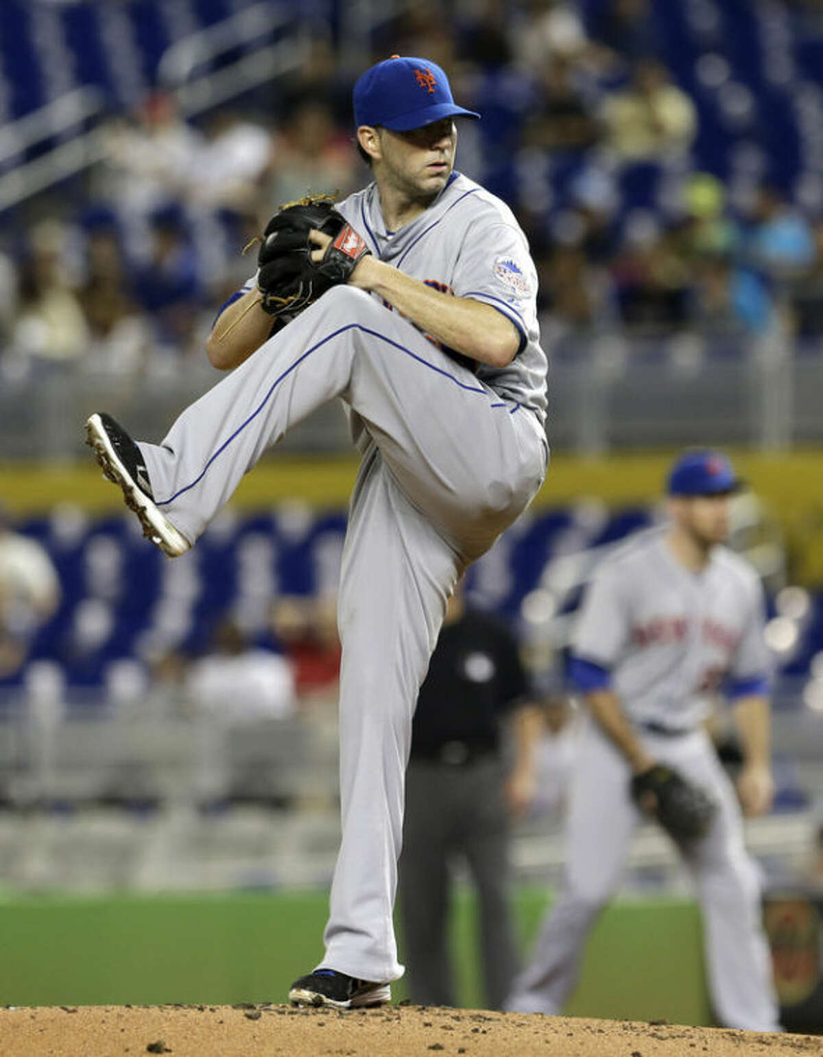 New York Mets' Shaun Marcum delivers to the Miami Marlins in the first inning of a baseball game, Friday, May 31, 2013, in Miami. (AP Photo/Alan Diaz)