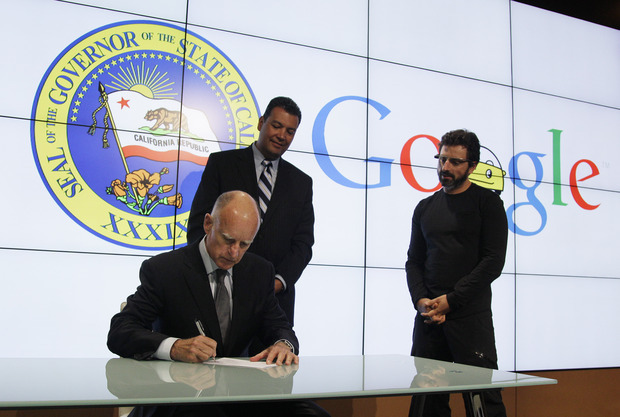 California Governor Signs Driverless Cars Bill