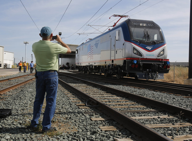 Amtrak Unveils Locomotives To Replace Aging Fleet