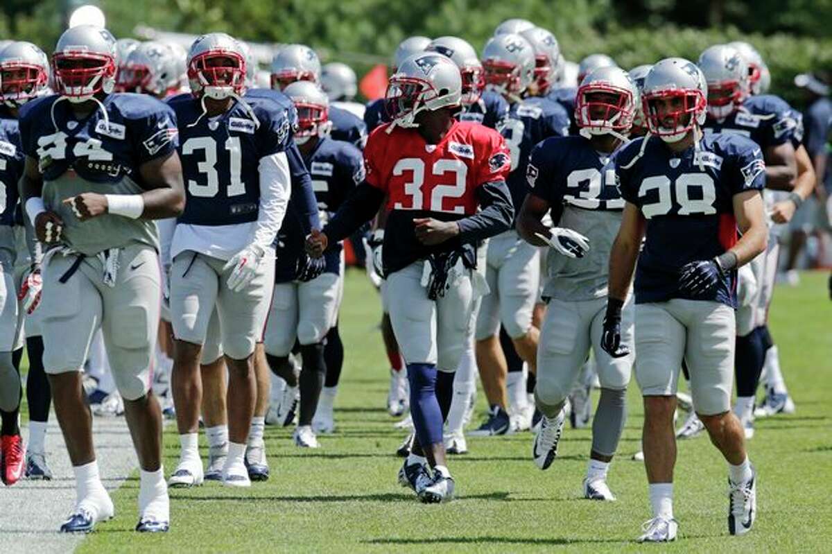 McCourty leading revamped Patriots secondary