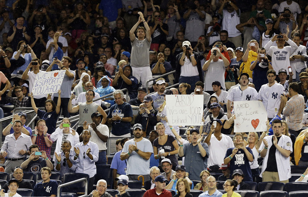 A-Rod returns at Yankee Stadium, boobirds in force