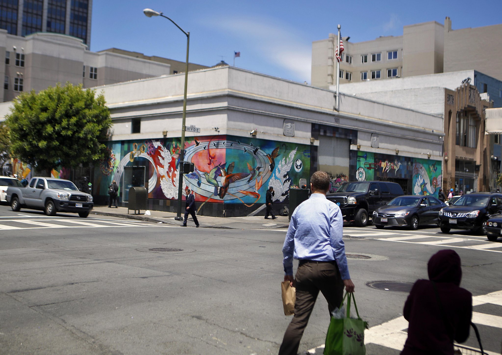 Deal on old Tenderloin post office a boost for affordable housing