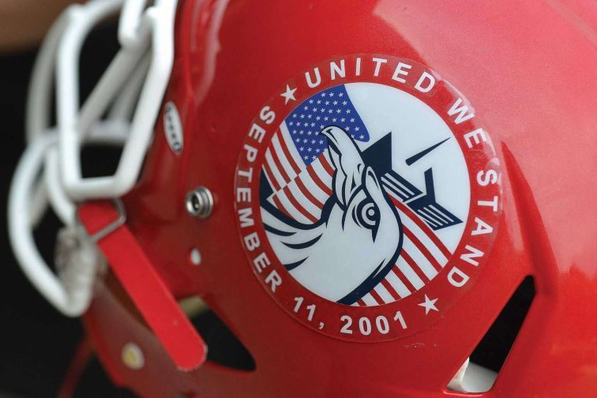 9/11 football helmet 9/11 logo to grace helmets of New Canaan football team