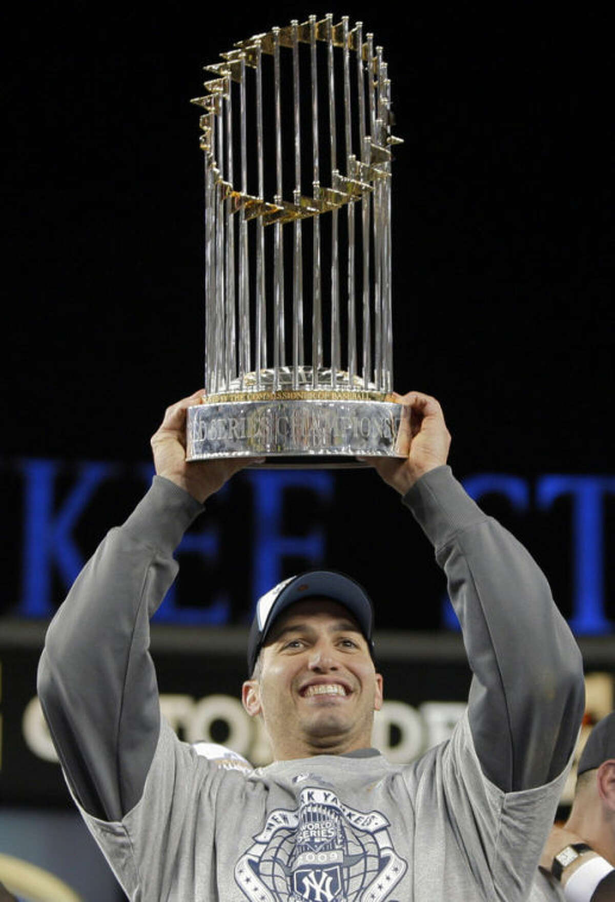 Yankees pitcher Andy Pettitte to retire at end of season, New York Yankees