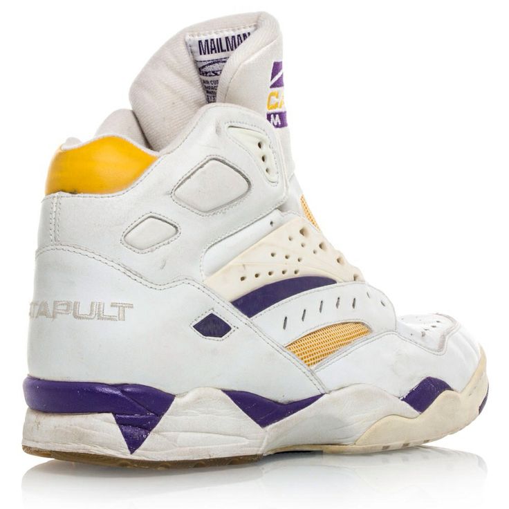 Stephen Curry s Under Armour shoes among ugliest basketball shoes