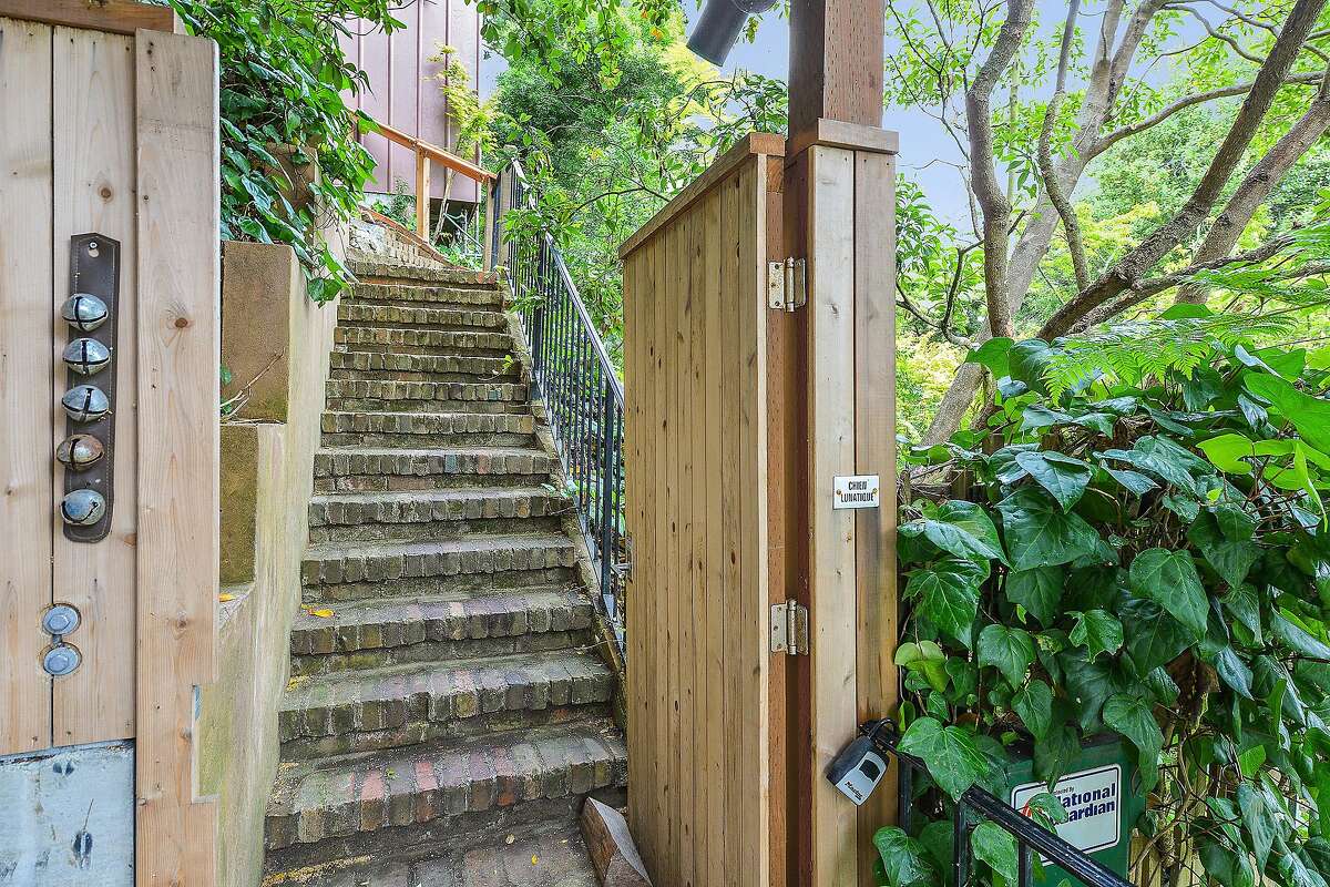 Cole Valley home once called ‘The House of Tomorrow’