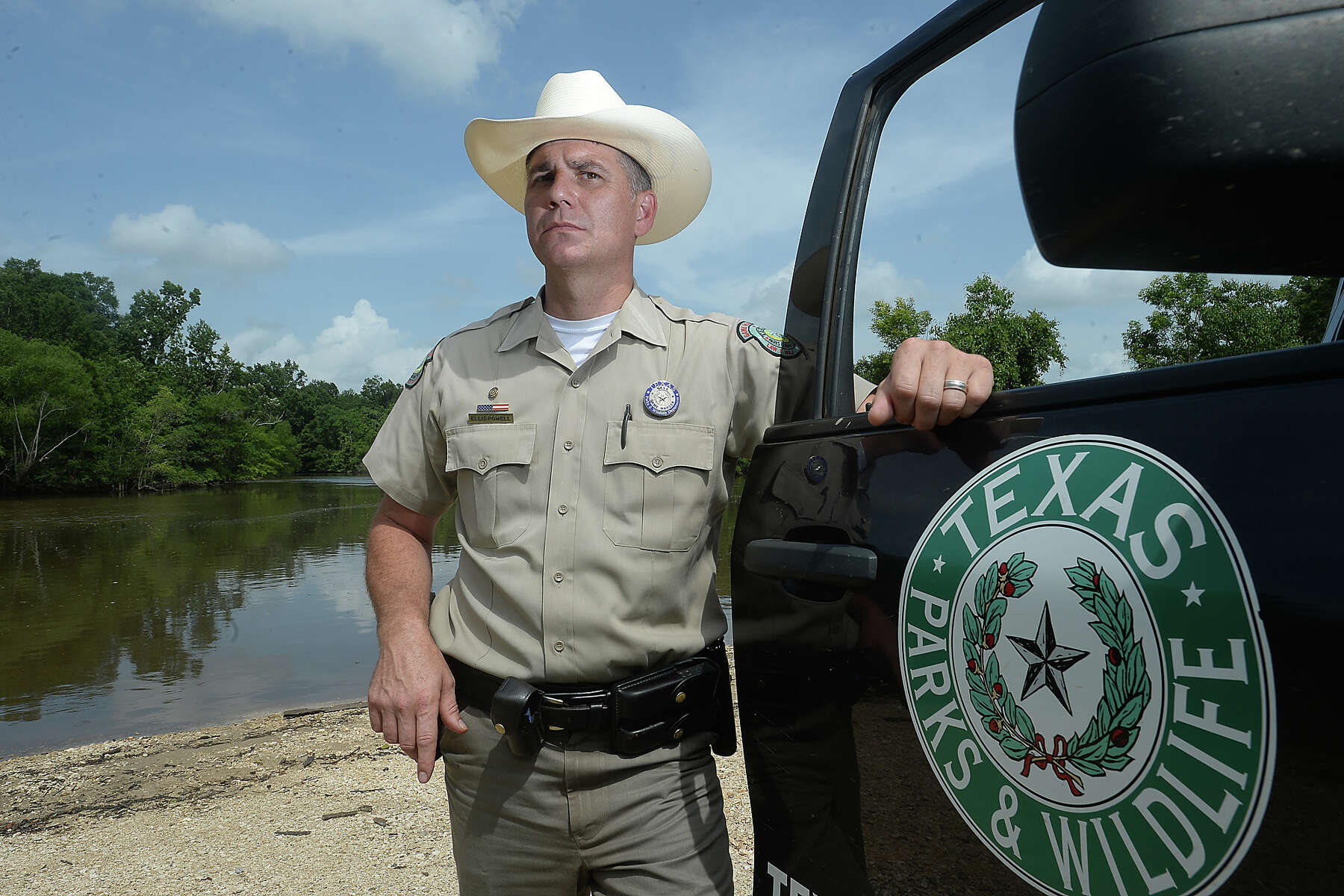 Southeast Texas game wardens featured in Animal Planet reality TV series
