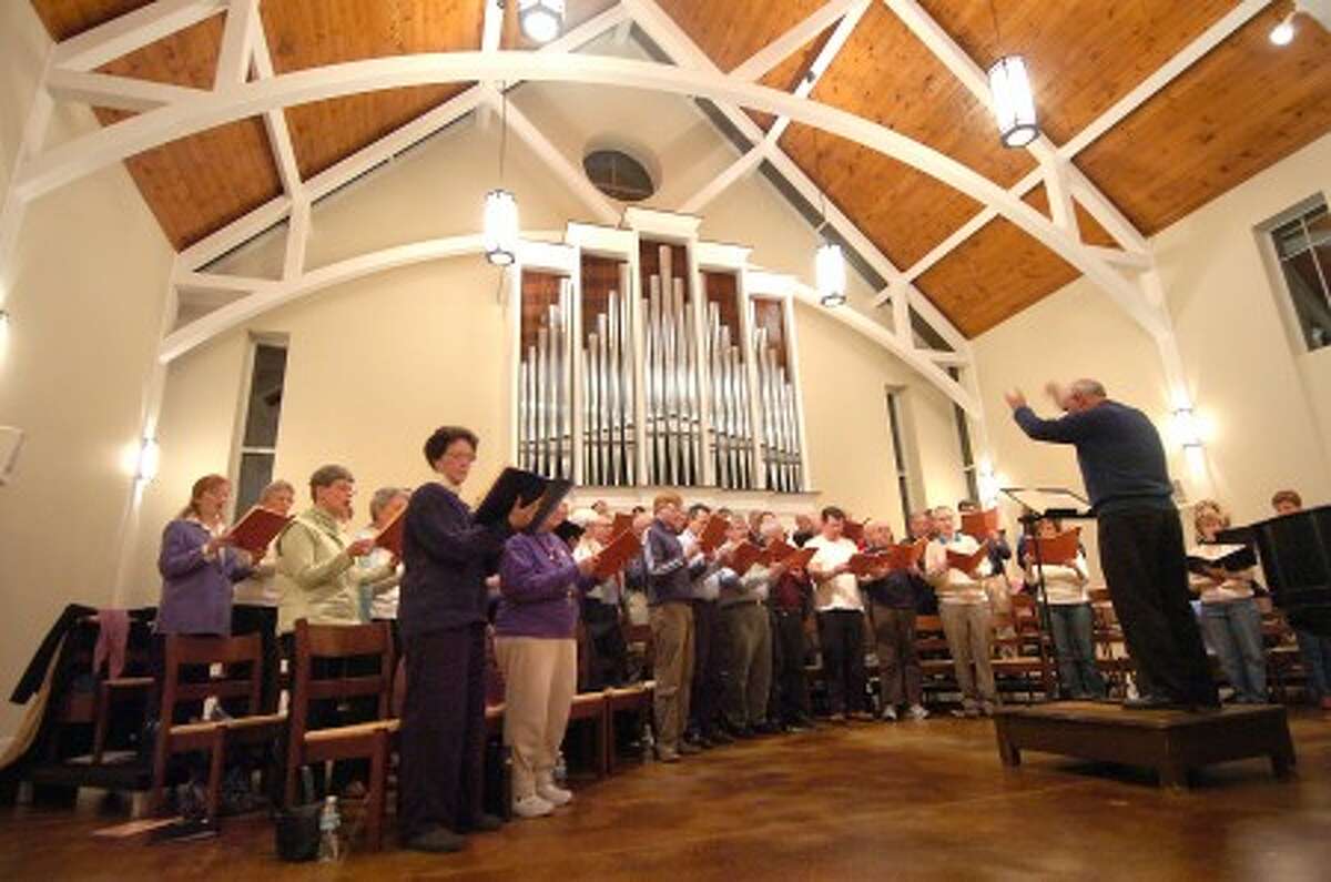 Photo/Alex von Kleydorff. Choir rehearsal at the Wilton Presbyterian Church.