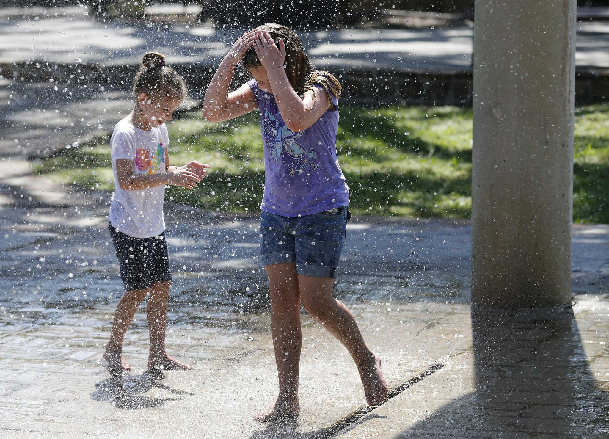 The heat is here, San Antonio