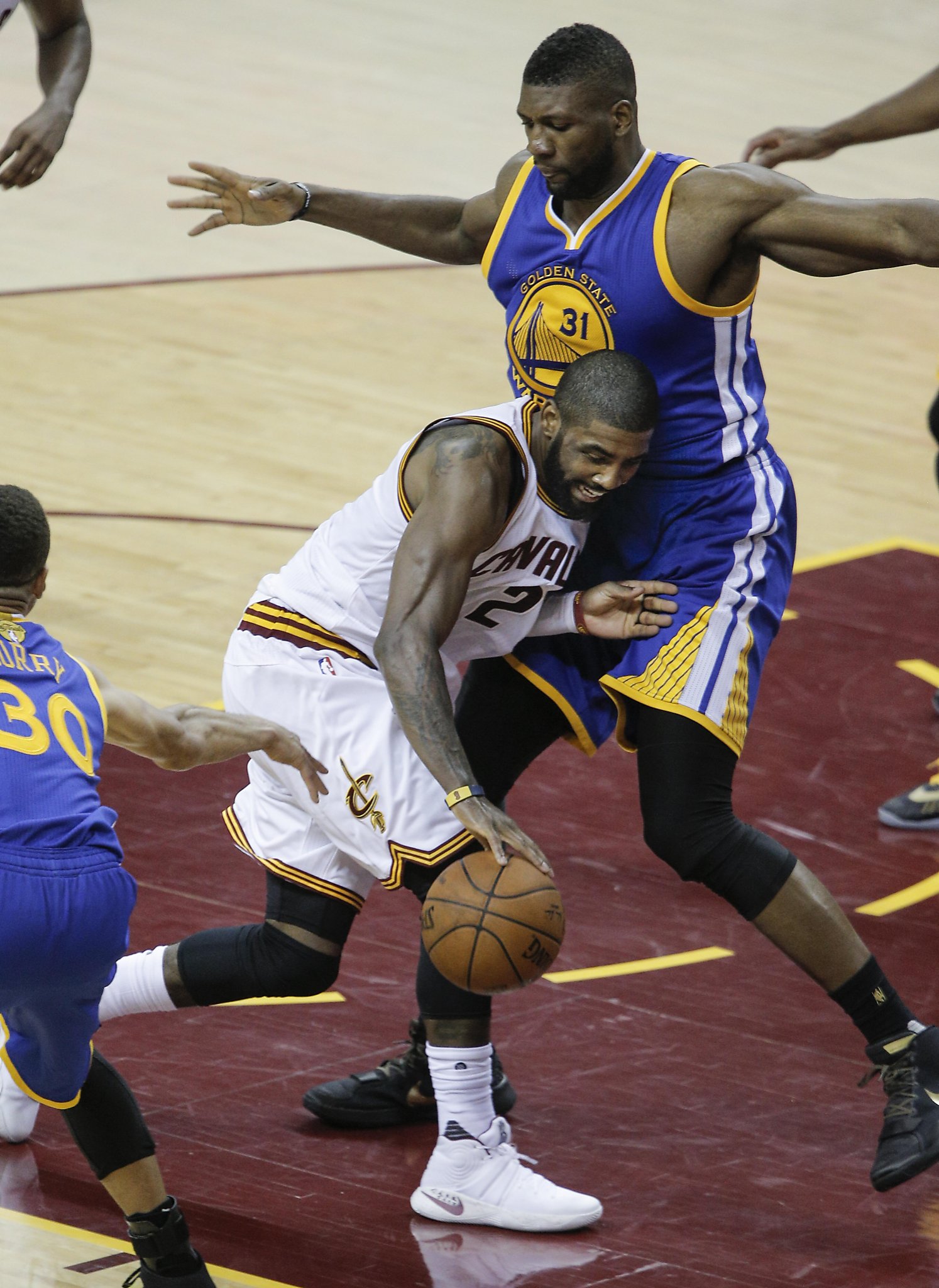 LeBron James dominates as Cavaliers top Warriors, 115-101, to send