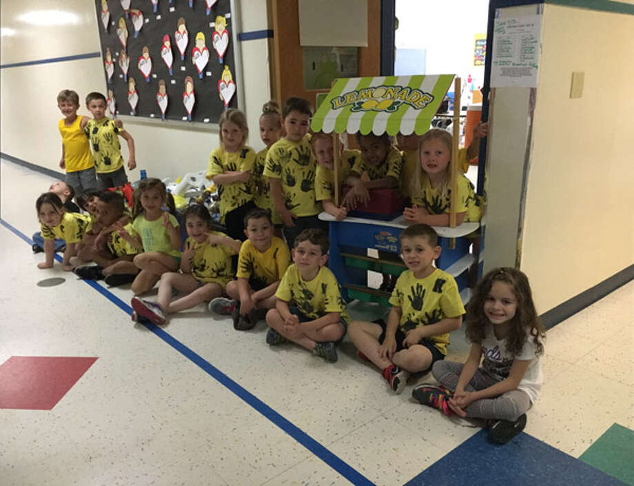 Kindergarten Kids Raise Money For Food Pantry Greenwichtime