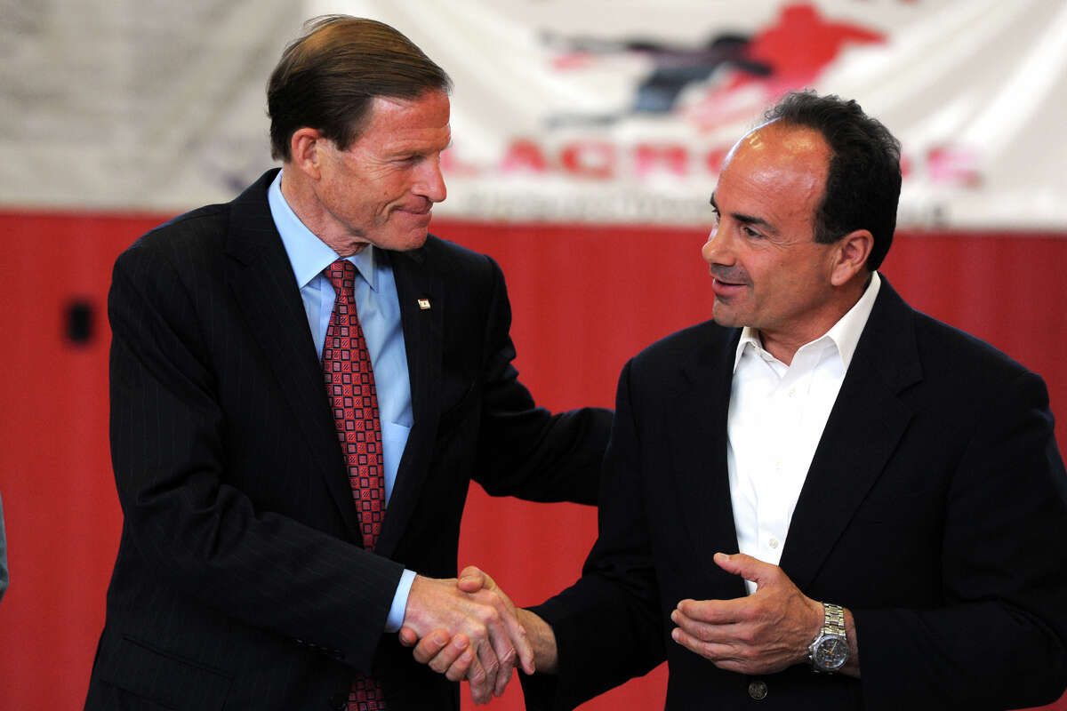 Bridgeport officials to leaflet the Hollow regarding Mosquito diseases