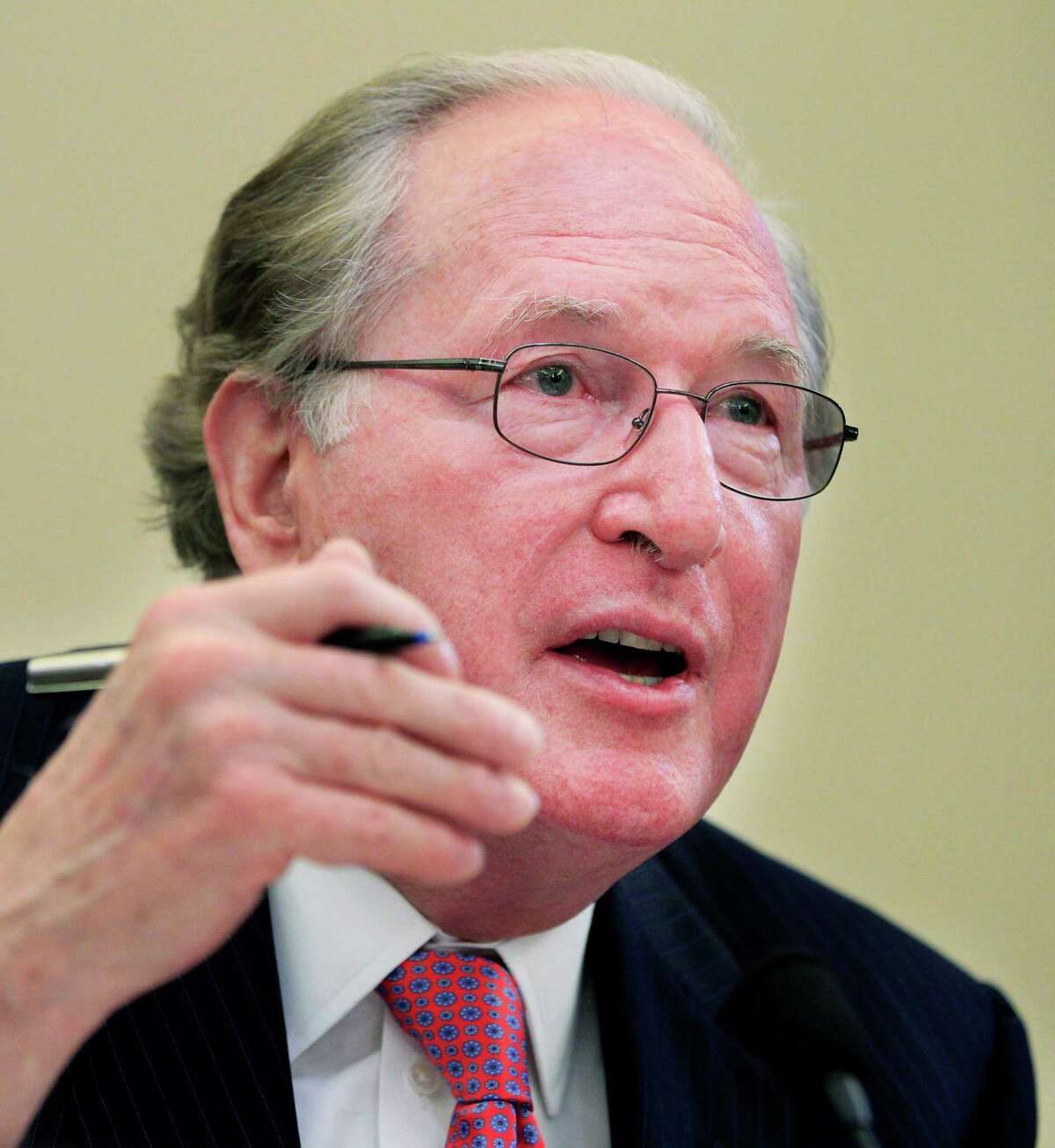 Senate Commerce Chairman Sen. Jay Rockefeller, D-W.Va., presides over a hearing of the committee on Capitol Hill in Washington, Wednesday, July 13, 2011. Rockefeller urged an investigation into whether Rupert Murdoch's U.K. newspapers had violated U.S. law in the phone hacking scandal. (AP Photo/Manuel Balce Ceneta)