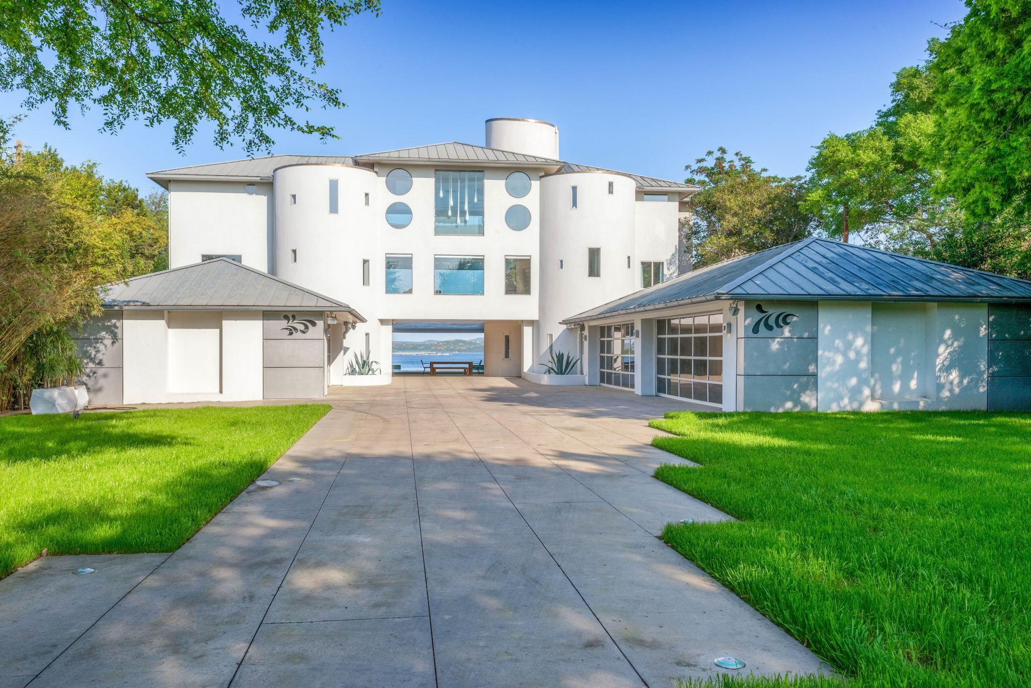 Lake wilderness villa homes for sale