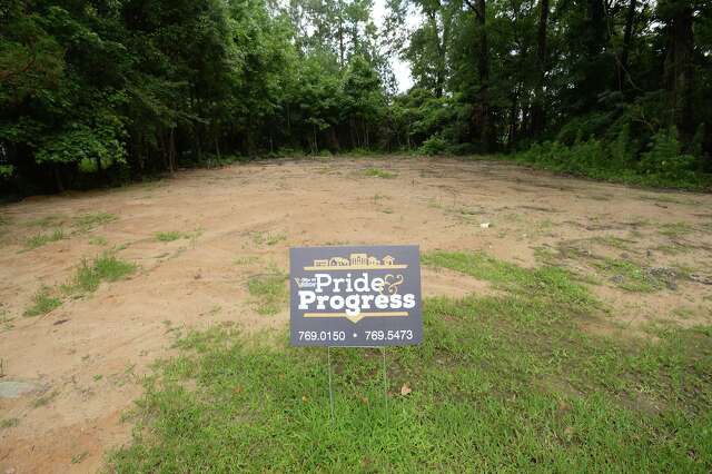 Vidor program aims to clear abandoned lots, attract home builders