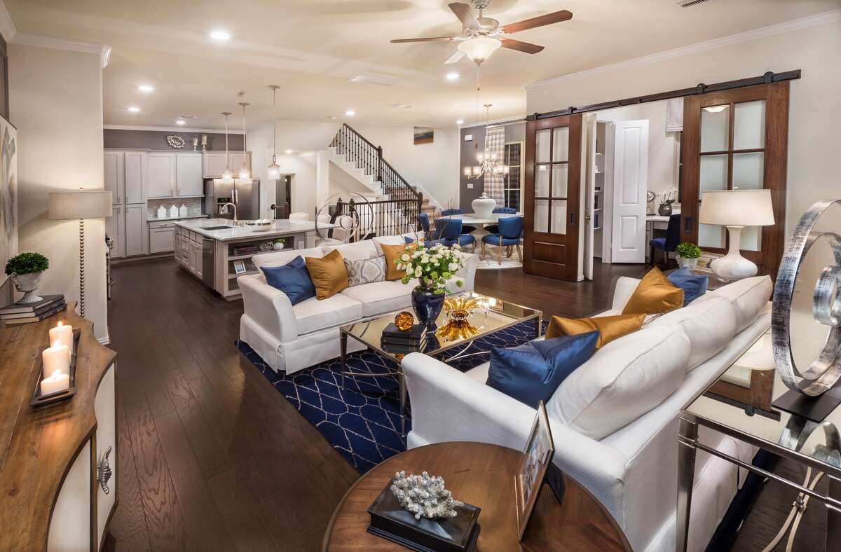 Lennar debuts urban townhomes in Spring Branch