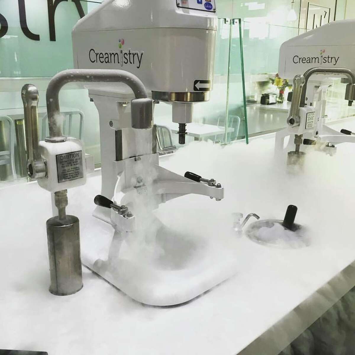 Liquid nitrogen ice cream shop 'Creamistry' opens first Texas location