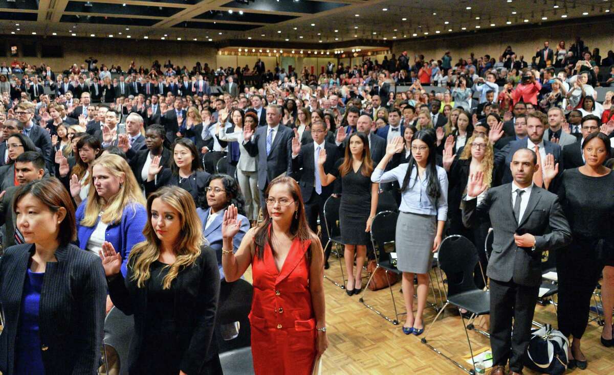 700 new lawyers sworn in during Albany ceremony