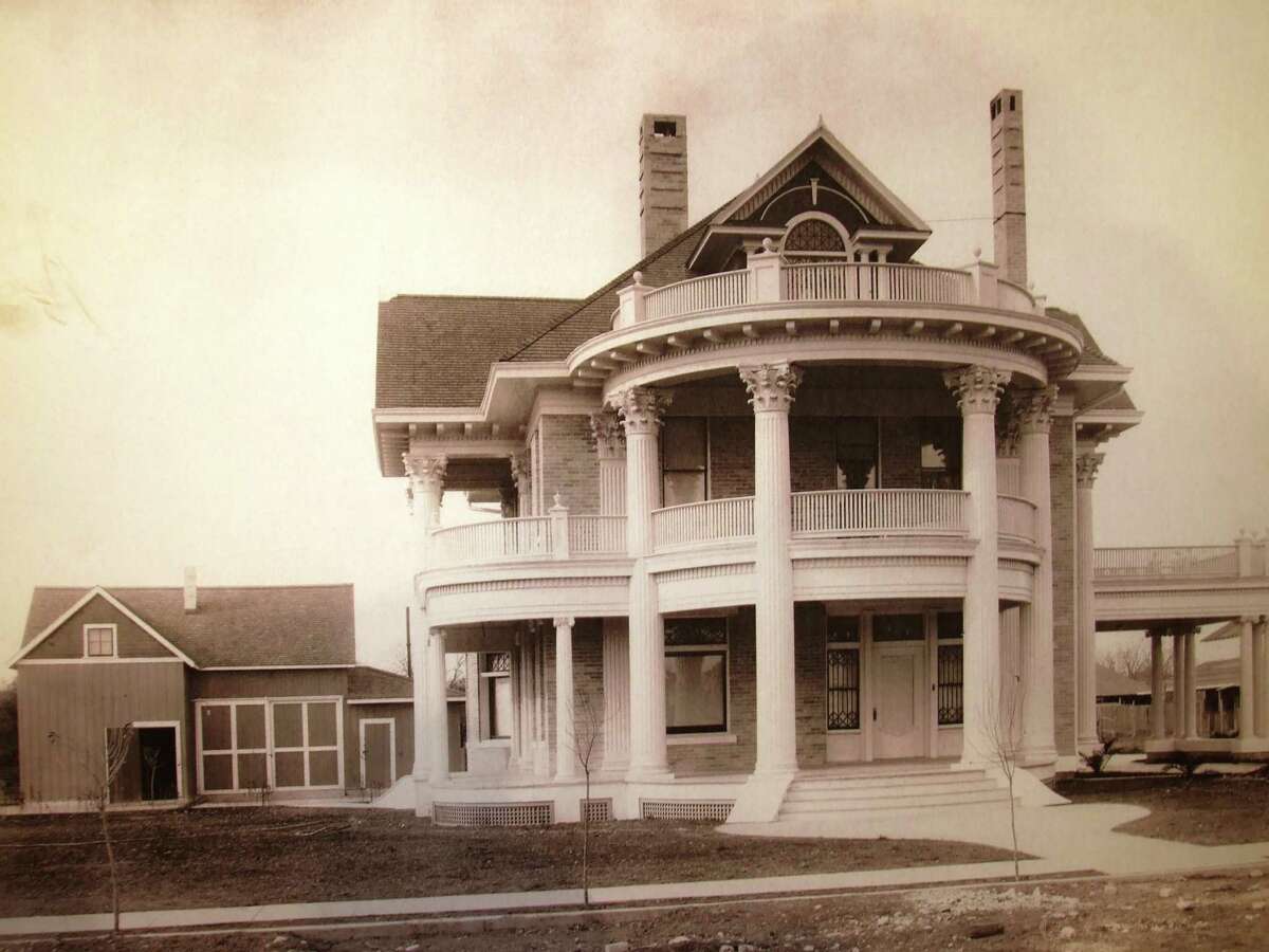 BEFORE: The three-story Neoclassical Revival house in King William as it appeared when it was built by Judge James Luby in 1907.