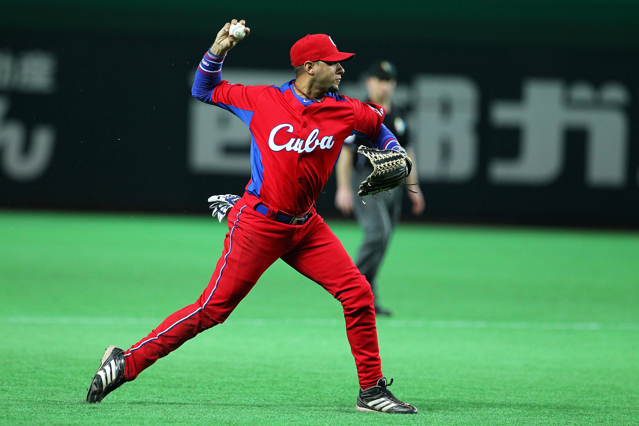 Cuban free agent Lourdes Gurriel Jr. to hold showcase Wednesday