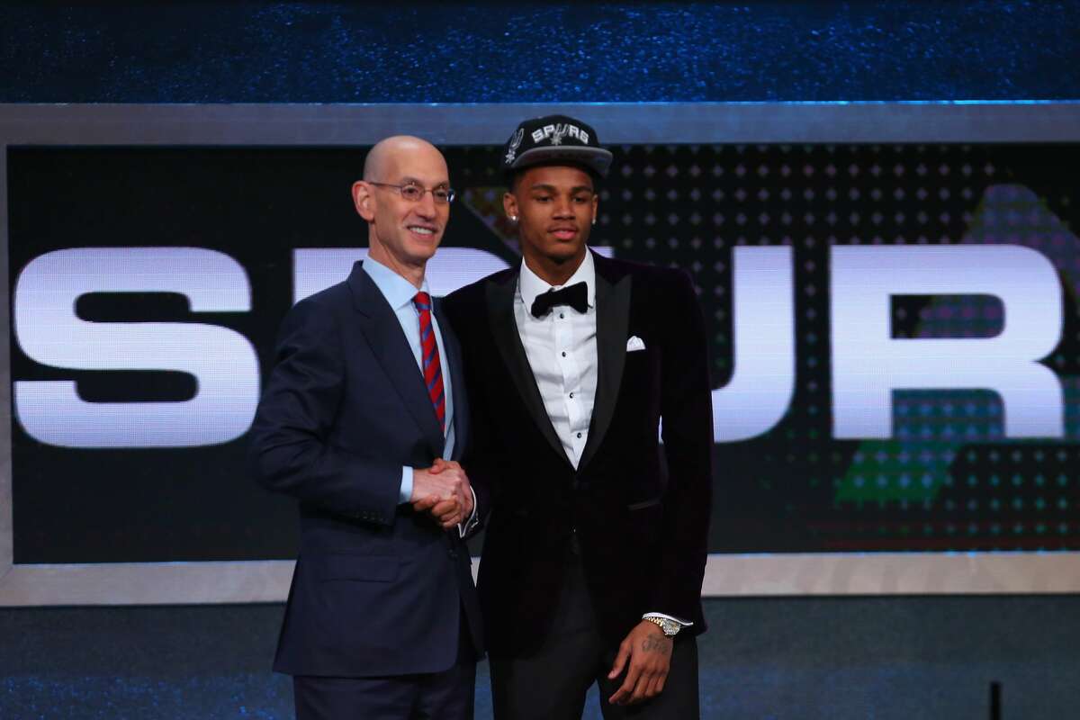 Click ahead to view 18 things to know about Dejounte Murray.1. Emerald City elite Murray was born and raised in Seattle. He attend Rainier Beach High School and was a 2015 Parade All-American, the 2015 Washington Gatorade Men’s Basketball Player of the Year, WIAA Mr. Basketball, and the Seattle Times and Tacoma News Tribune Player of the Year.