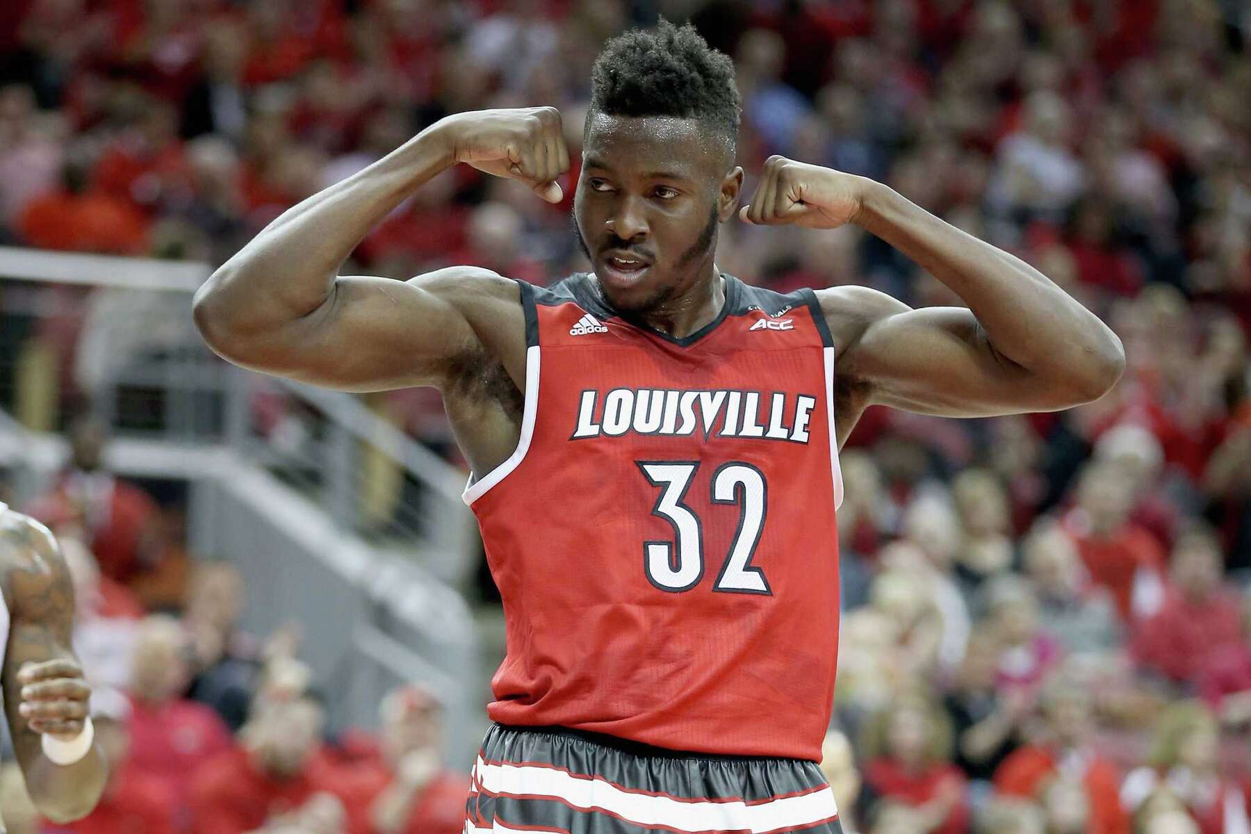 Rockets select Chinanu Onuaku with 37th pick, China's Zhou Qi at 43rd spot