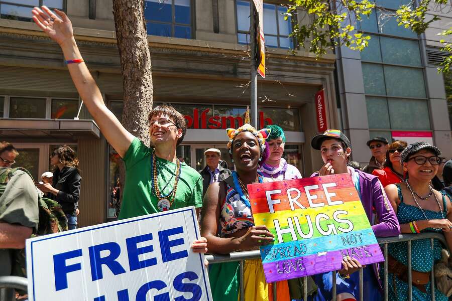 Hundreds of thousands celebrate SF Pride Parade - SFChronicle.com