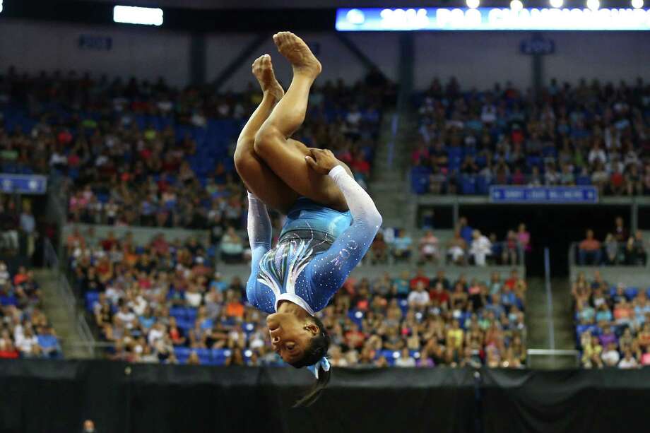 Houston's Simone Biles graces cover of Sports Illustrated - Houston ...