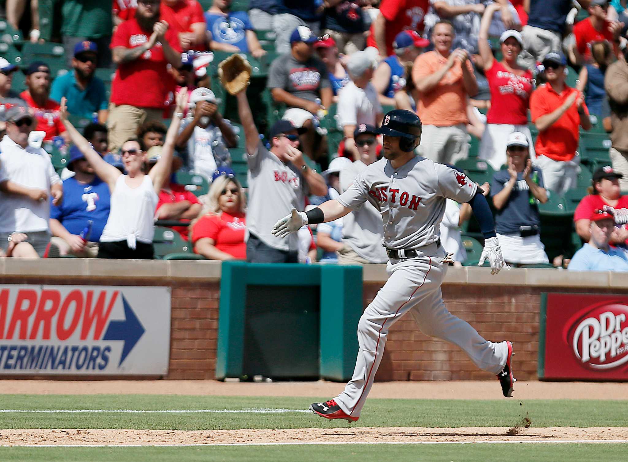 Marlins ace Jose Fernandez drives in winning run as pinch-hitter