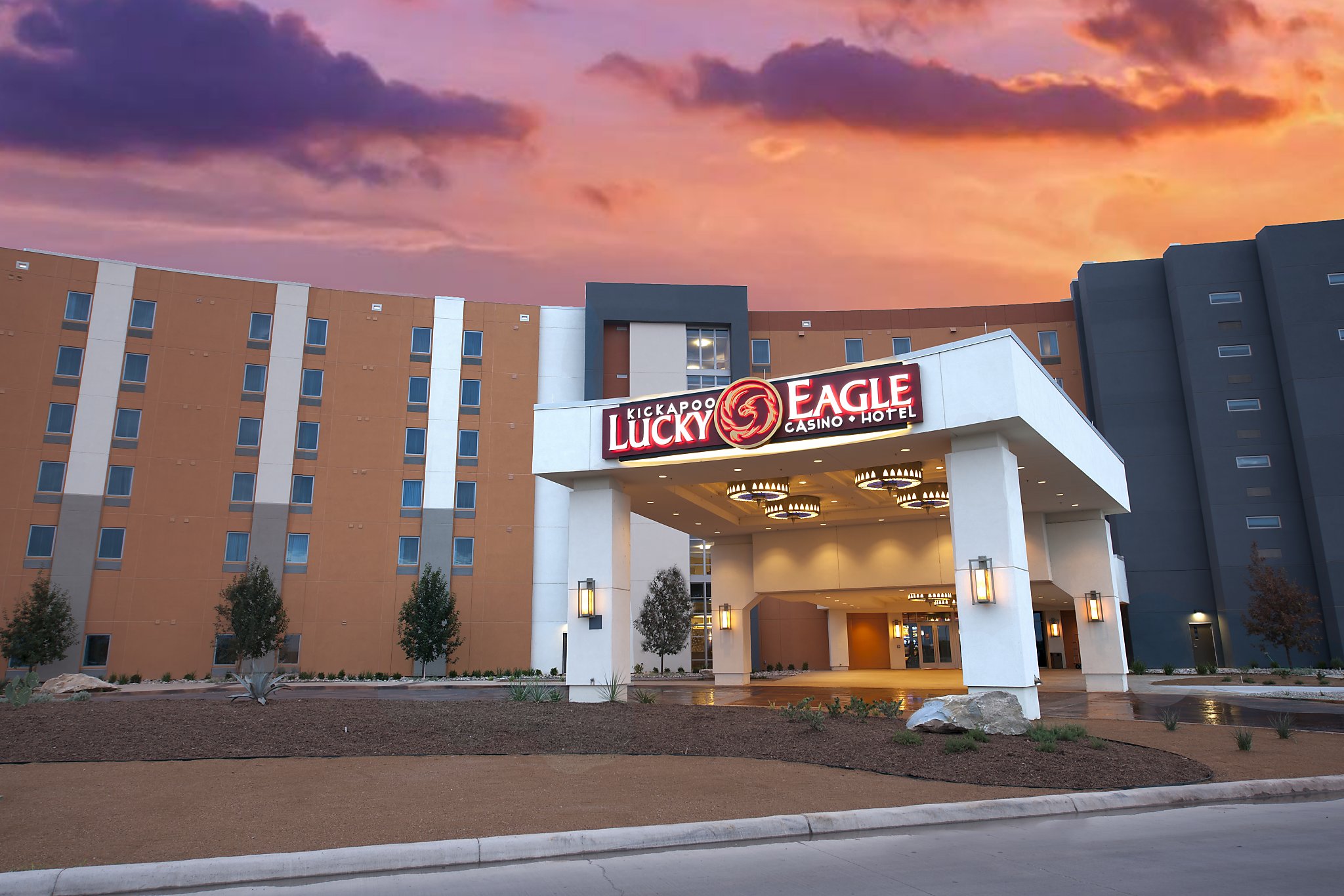 kickapoo eagle pass casino hotel