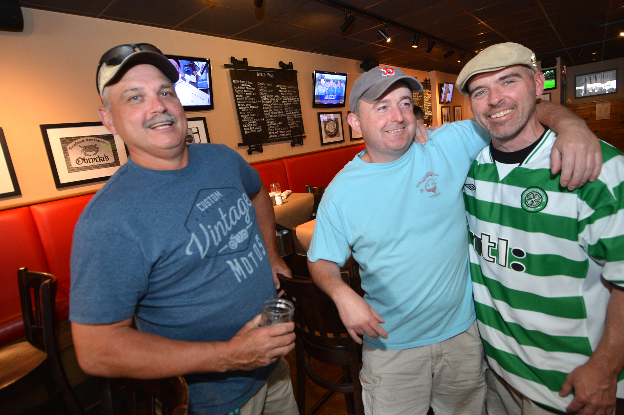 Mets, Yankees, Red Sox fans live harmoniously in Fairfield County