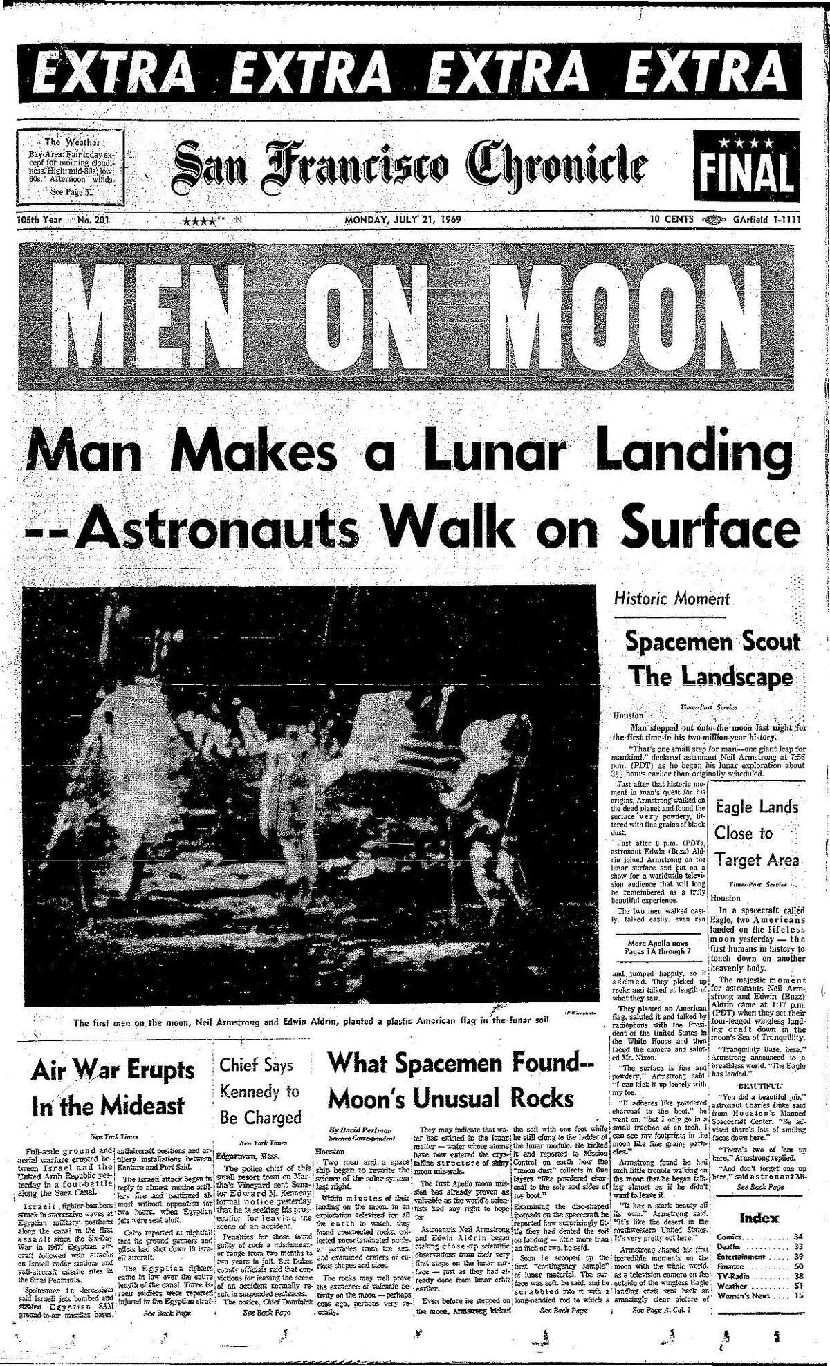 Historic Chronicle Front Page July 21, 1969 American astronauts walk on the Moon Chron365, Chroncover