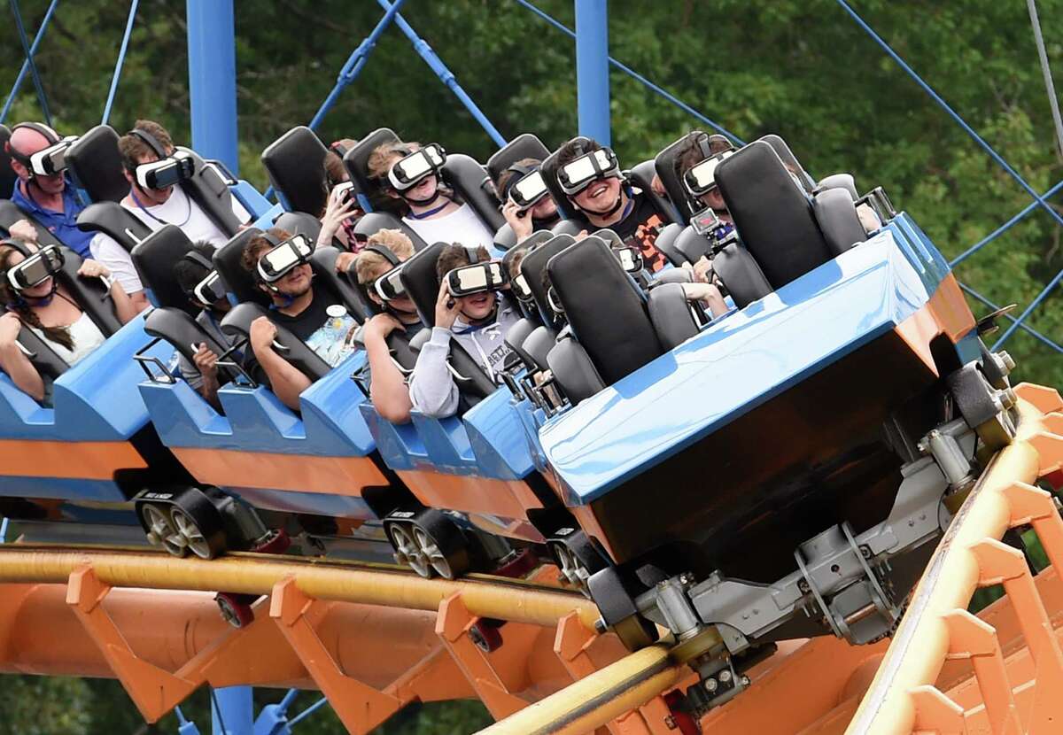 Great Escape debuts virtual reality roller coaster