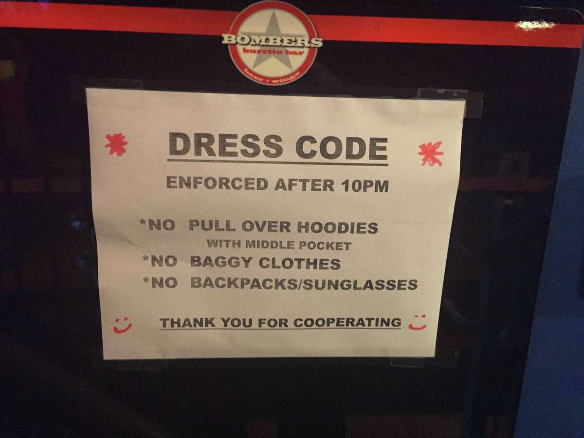 oceanarium restaurant dress code