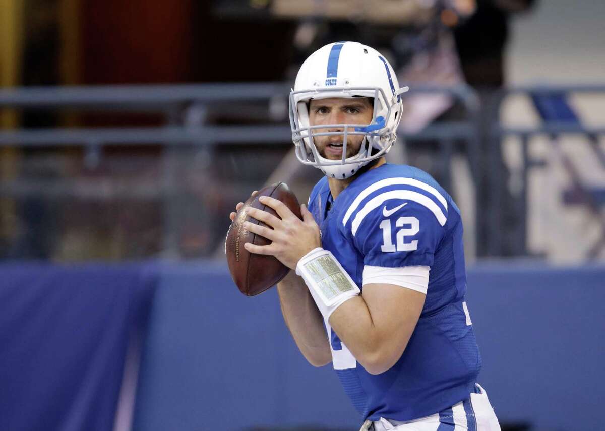 Colts' Andrew Luck becomes NFL's highest-paid player