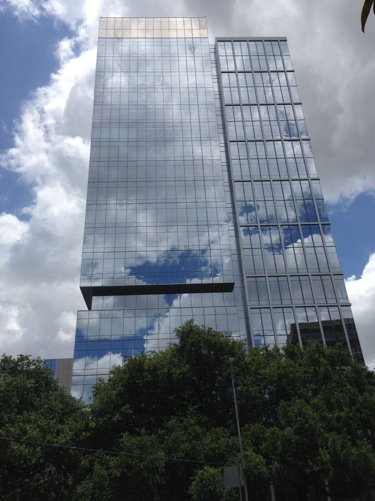 HFF lines up loan for 3737 Buffalo Speedway building