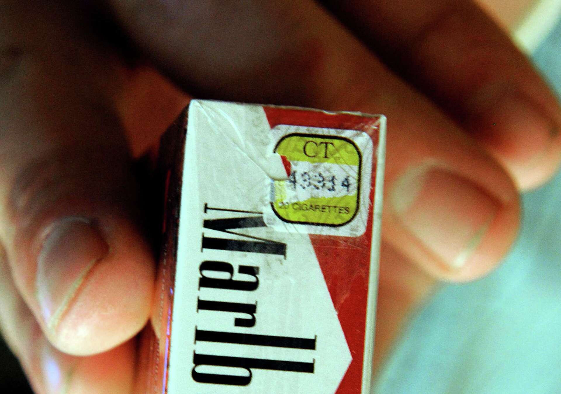 cigarette burn film effect Punch holes, or cigarette burn film effect Punch holes, or