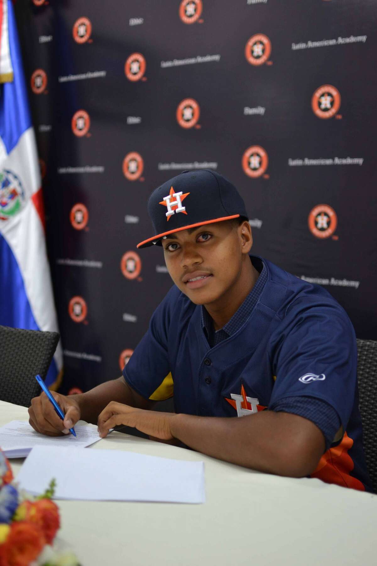 Catcher Nerio Rodrigues is among 12 international players signed by the Astros. Signing include five of Baseball America's top 50 international free agent prospects. 