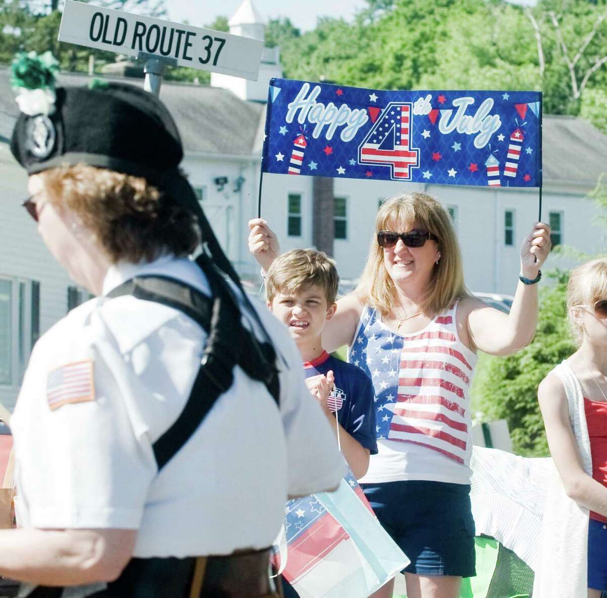 New Fairfield 4th of July parade