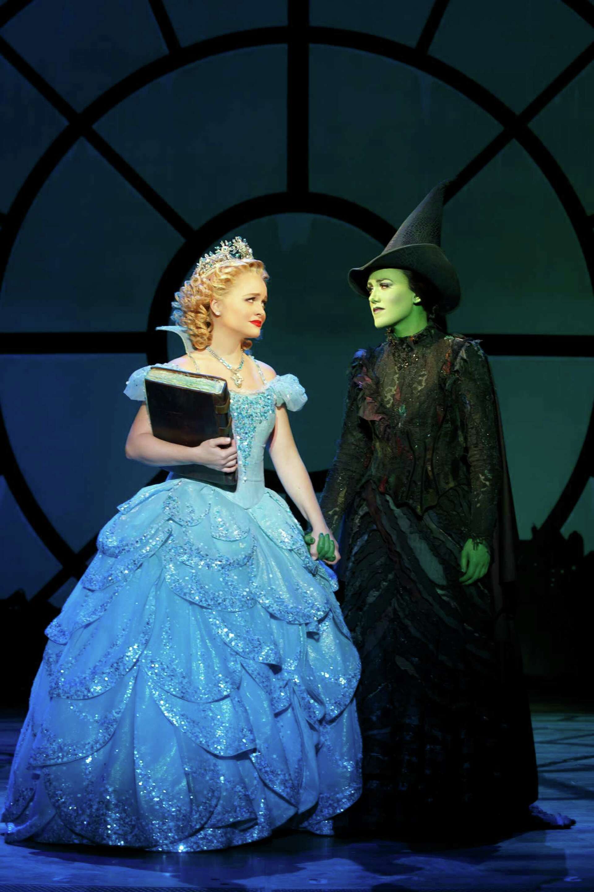 Spell cast by 'Wicked' as relevant as ever, image size:1920x2881