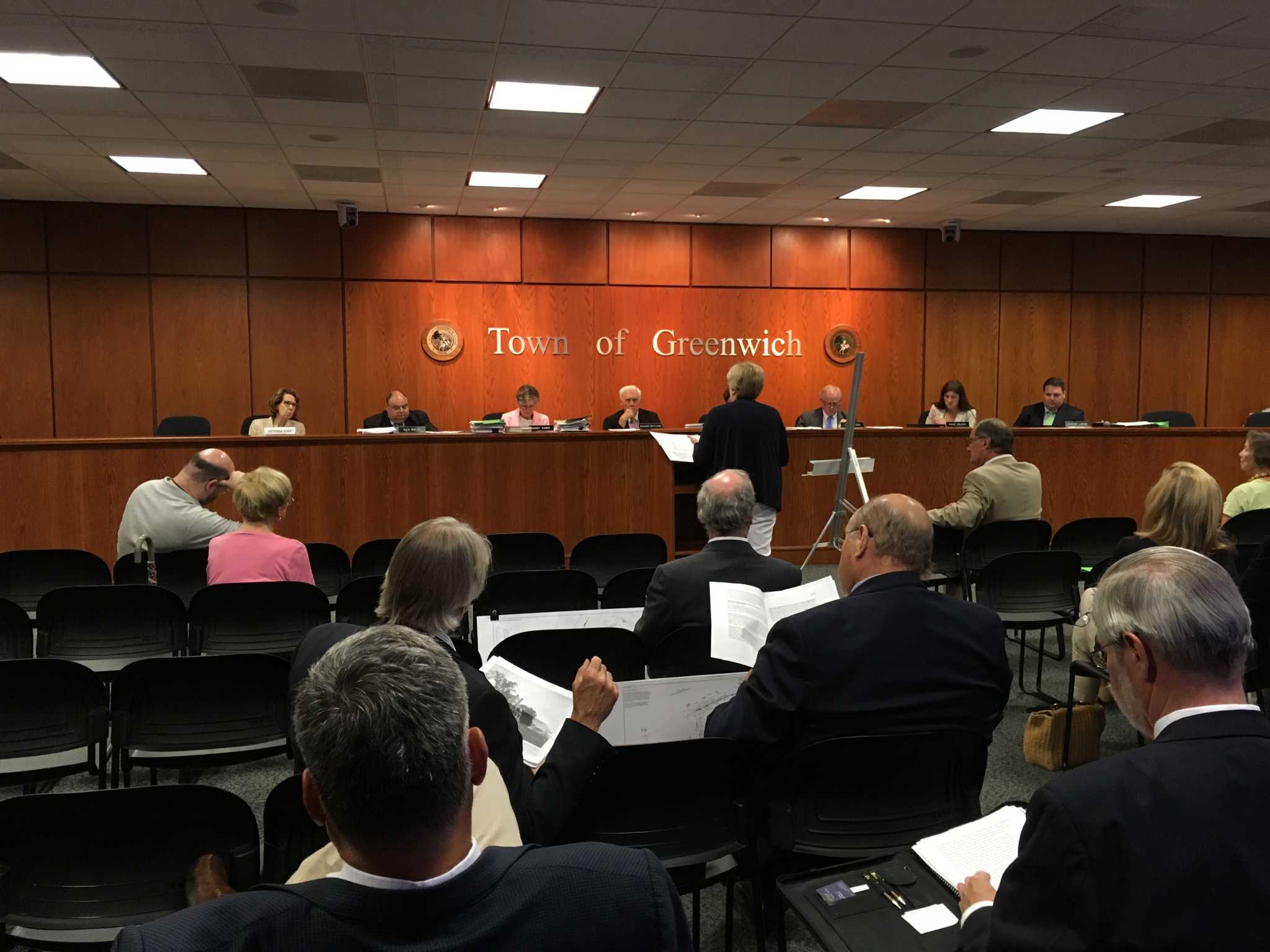 Planning and Zoning approves cemetery plan