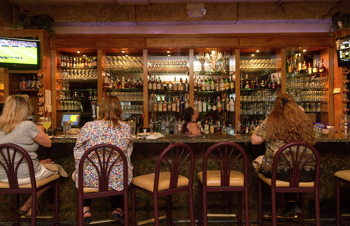 Readers’ Choice Pompeii Italian Grill wins for best Italian food