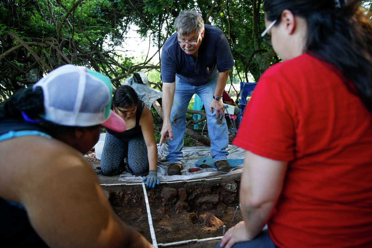 University of Houston anthropology professor Ken Brown, center, leads a team of students as they uncover new archaeological finds at the sugar mill at the Levi Jordan Plantation Tuesday, June 28, 2016 in Brazoria.